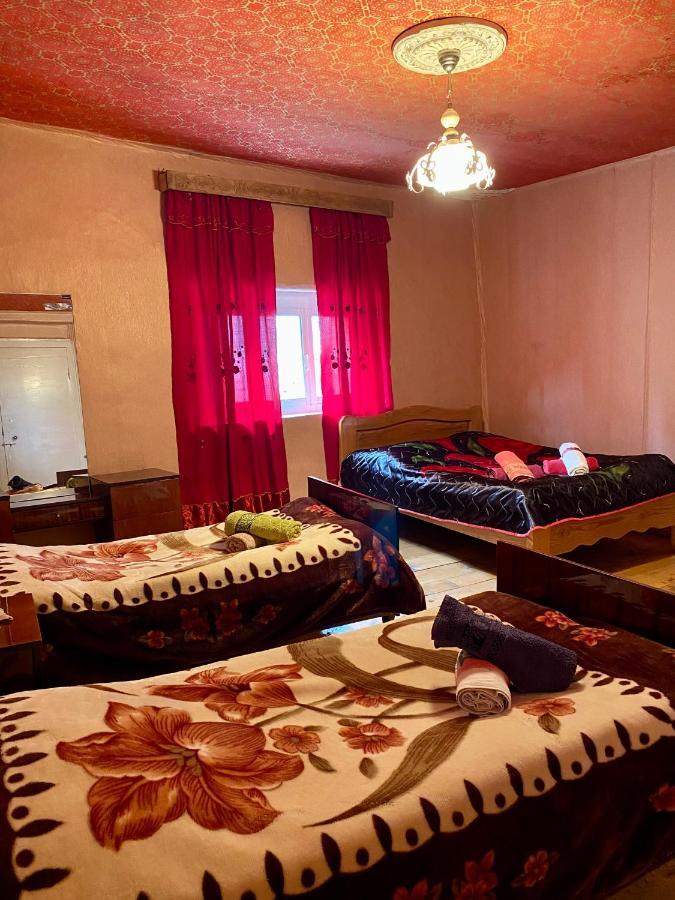 Nizharadze'S Tower Hotel Ушгули Екстериор снимка