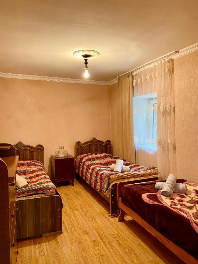 Nizharadze'S Tower Hotel Ушгули Екстериор снимка