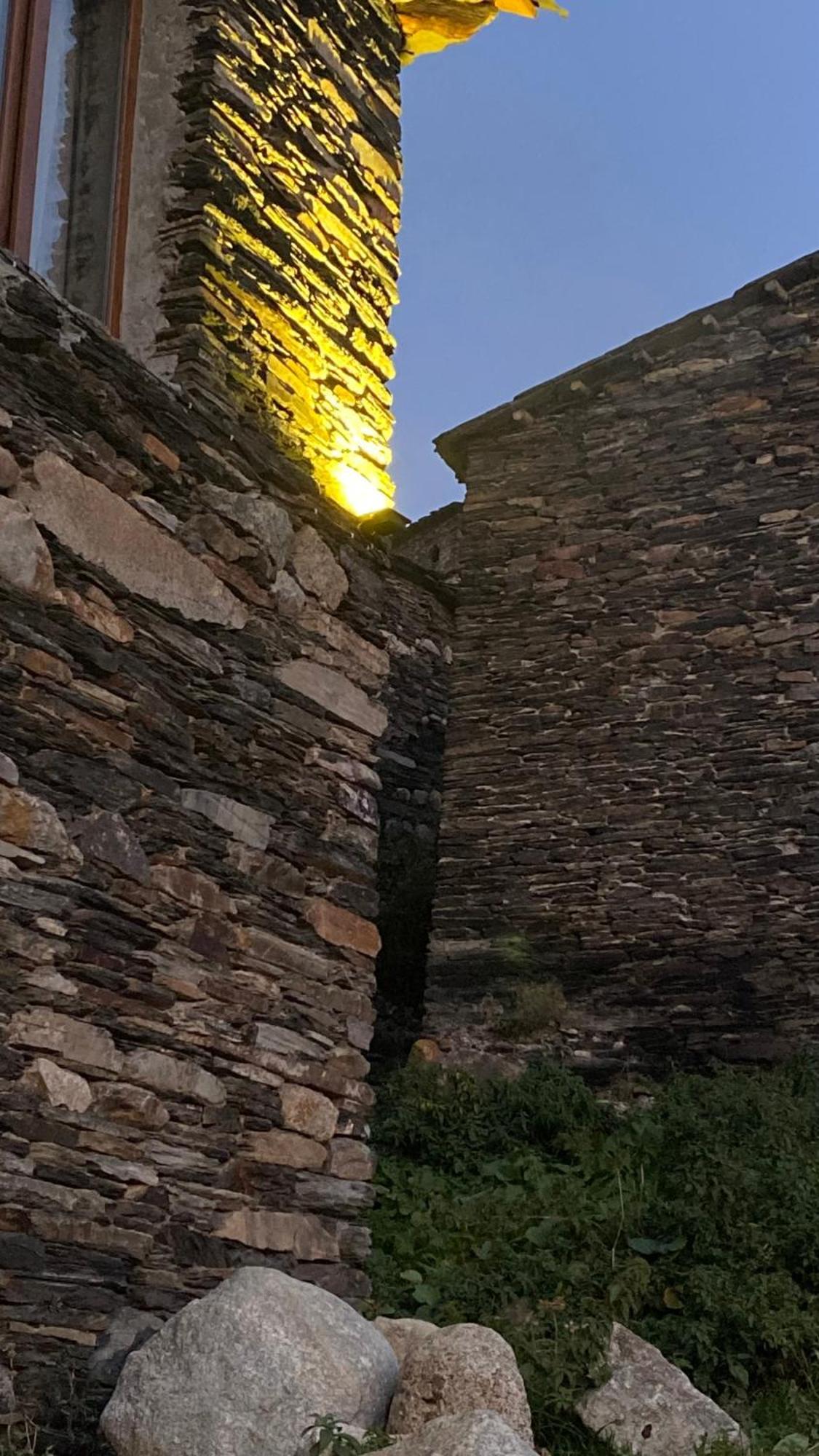 Nizharadze'S Tower Hotel Ушгули Екстериор снимка